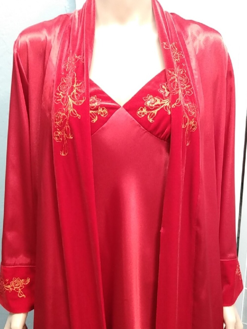 Red Satin & Velvet Gown & Robe w/ Pockets-Womens Intimates - S/M